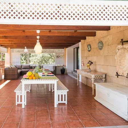 Villa Villas Son Nebot *